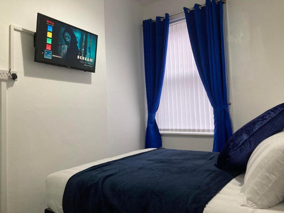 Agapi Apartment - Sea View Sleeps Ten Blackpool Buitenkant foto
